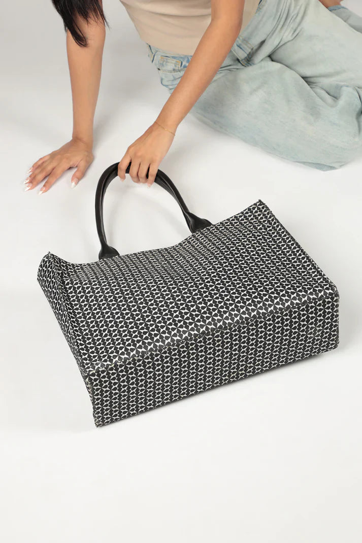 CANVAS TOTE 009