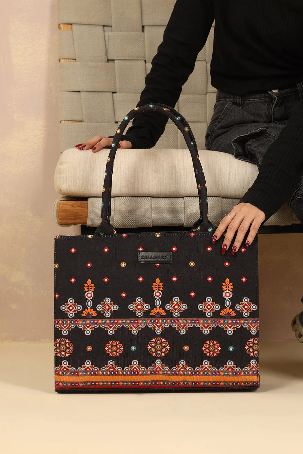 CANVAS TOTE 010