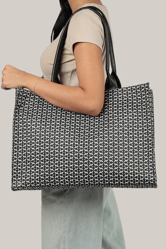 CANVAS TOTE 009
