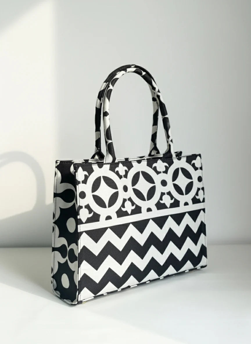CANVAS TOTE 019