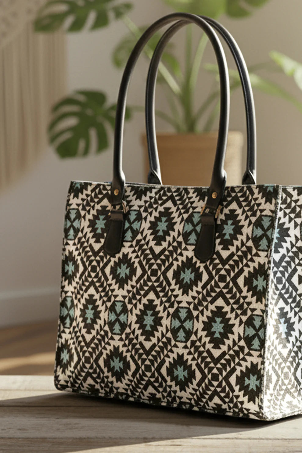 CANVAS TOTE 020
